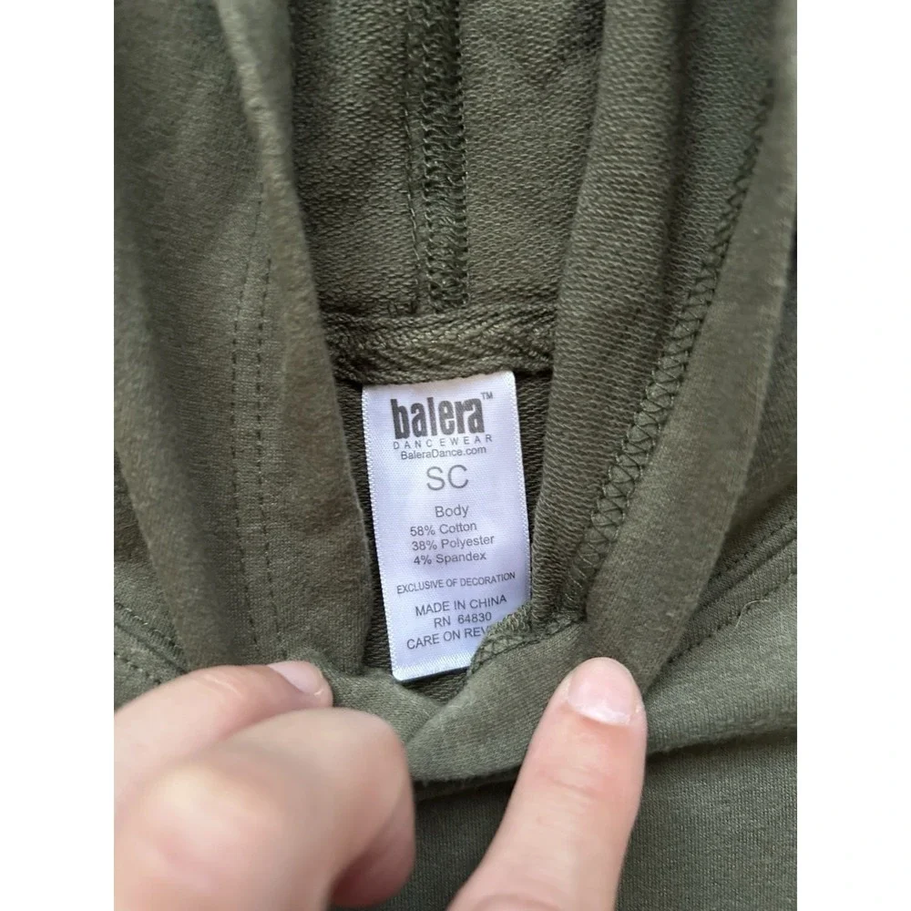 Balera green cropped hoodie Size Kids Small SC #dancewear #cropped